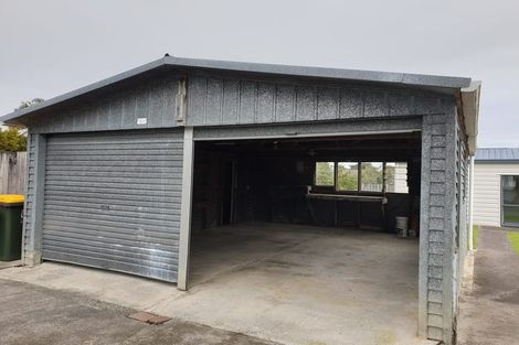 Photo of property in 115 Sykes Road, Weymouth, Auckland, 2103