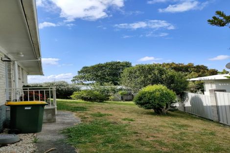 Photo of property in 56 Pohutukawa Drive, Pukete, Hamilton, 3200