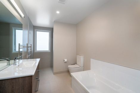 Photo of property in 3b Isobel Street, Acacia Bay, Taupo, 3330