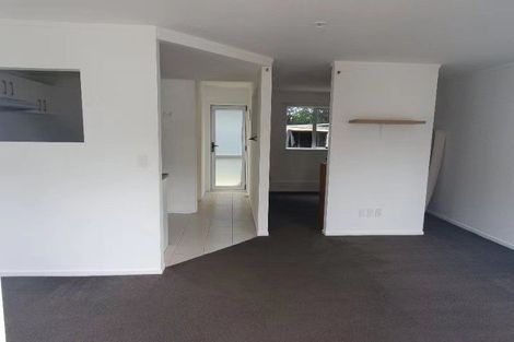 Photo of property in 1/542 Swanson Road, Ranui, Auckland, 0612