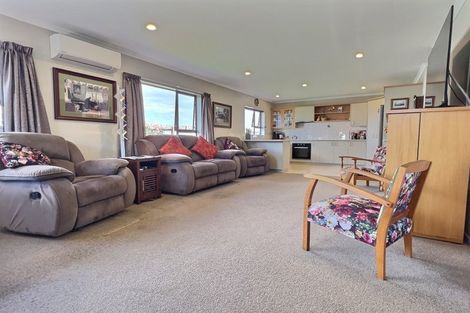 Photo of property in Parkvale Estate, 44/1232 Howard Street, Parkvale, Hastings, 4122