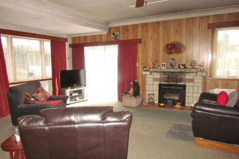 Photo of property in 127 Ngaumutawa Road, Masterton, 5810