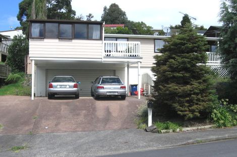 Photo of property in 3 Randal Place, Bayview, Auckland, 0629