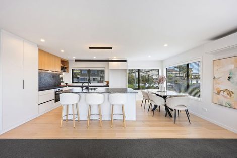 Photo of property in 114 Bramley Drive, Farm Cove, Auckland, 2012