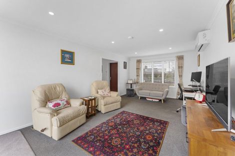 Photo of property in 1/87 Victoria Street, Alicetown, Lower Hutt, 5010