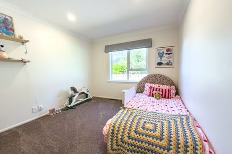 Photo of property in 75 Clifford Road, Johnsonville, Wellington, 6037