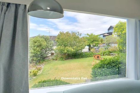 Photo of property in 35 Montgomery Avenue, Rothesay Bay, Auckland, 0630