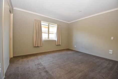Photo of property in 40a William Wong Place, Carterton, 5713