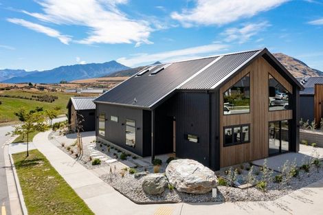 Photo of property in 42 Muster Road, Jacks Point, 9371