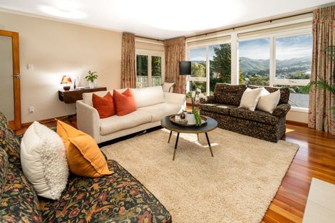 Photo of property in 8 Torwood Road, Khandallah, Wellington, 6035