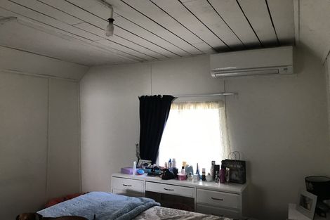 Photo of property in 38 Cranmer Square, Christchurch Central, Christchurch, 8013