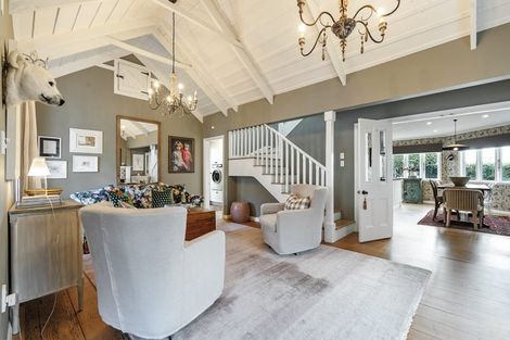 Photo of property in 89 Pendarves Street, New Plymouth, 4310