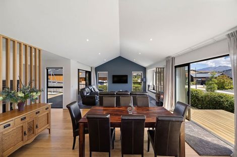 Photo of property in 14 Mount Nicholas Avenue, Wanaka, 9305