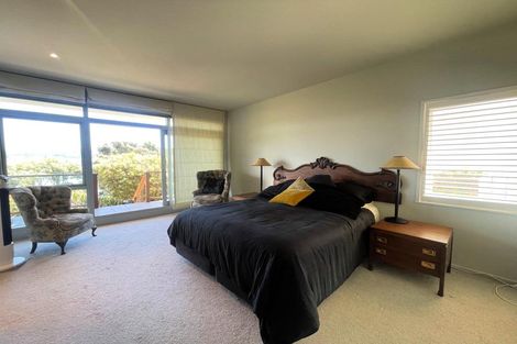 Photo of property in Beauport Apartments, 2/30 The Crescent, Roseneath, Wellington, 6011