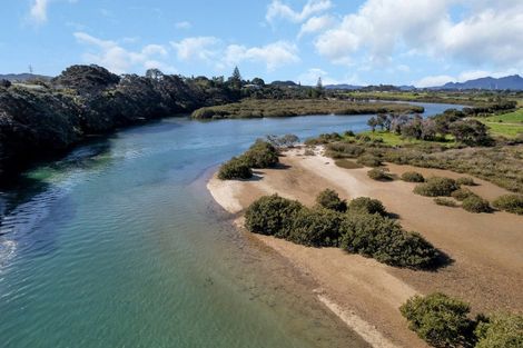 Photo of property in 72 Marsden Point Road, Ruakaka, 0116
