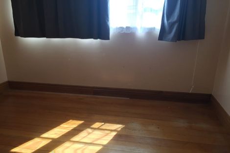 Photo of property in 18 Dunstan Street, Otaki, 5512