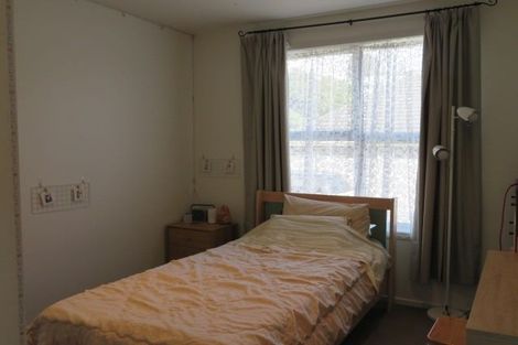 Photo of property in 48a Bassett Road, Johnsonville, Wellington, 6037