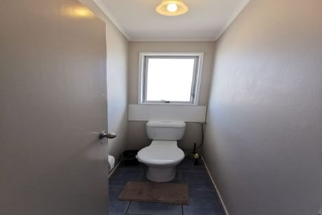 Photo of property in 19 Te Maru Place, Redwood, Christchurch, 8051