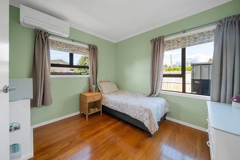 Photo of property in 169 Welcome Bay Road, Welcome Bay, Tauranga, 3112