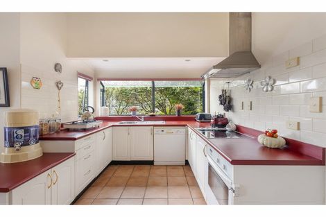 Photo of property in 632 Kellys Bay Road, Pouto, Te Kopuru, 0391