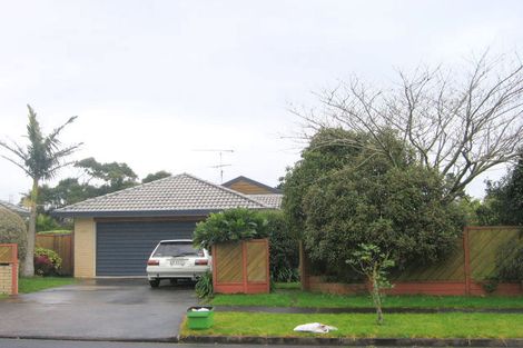 Photo of property in 27 Davington Way, Burswood, Auckland, 2013