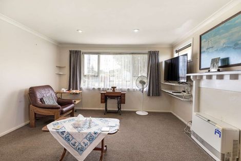 Photo of property in 38 Manuka Street, Castlecliff, Whanganui, 4501