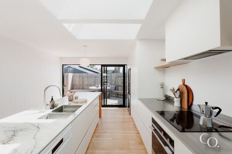 Photo of property in 8a Riverton Road, Mount Maunganui, 3116