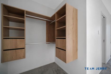 Photo of property in 2/26 Buscomb Avenue, Henderson, Auckland, 0610