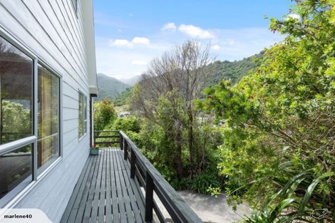 Photo of property in 45 Dorset Street, Picton, 7220