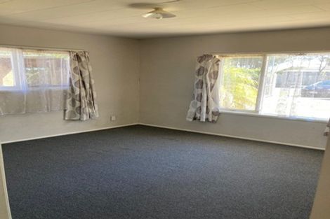 Photo of property in 3 Damian Way, Weymouth, Auckland, 2103