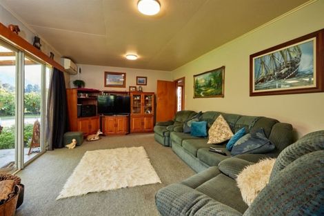 Photo of property in 208 Athelney Road, Kaikoura Flat, Kaikoura, 7371