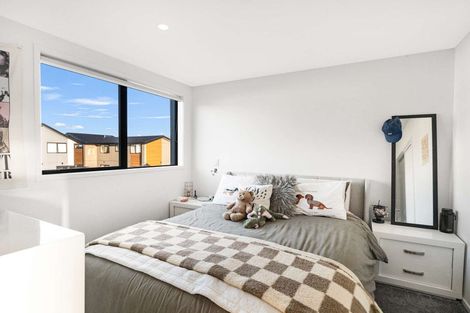 Photo of property in 3/25 Hargest Crescent, Sydenham, Christchurch, 8023