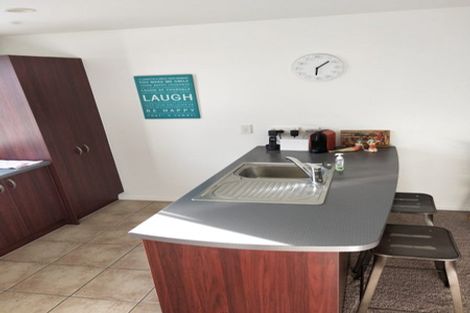 Photo of property in 9/3 Riverside Road, Orewa, 0931