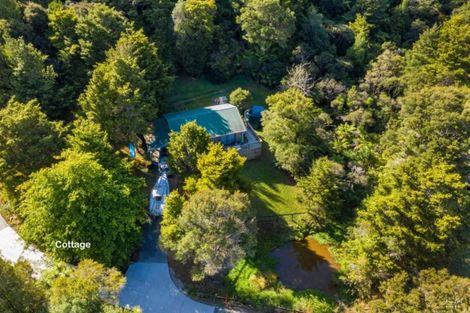 Photo of property in 81 Burns Lane, Kumeu, 0892