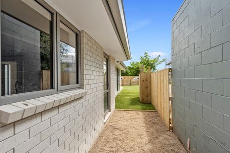 Photo of property in 1/18 Pickering Crescent, Chedworth, Hamilton, 3210