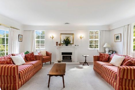 Photo of property in 4 Freemans Way, Pinehaven, Upper Hutt, 5019