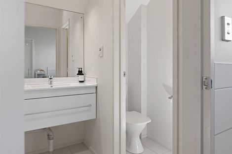 Photo of property in 3/71 Office Road, Merivale, Christchurch, 8014