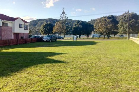 Photo of property in 403a Beach Road, Whangamata, 3620