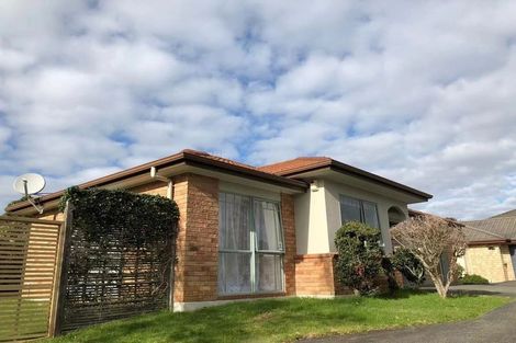 Photo of property in 16 Aviara Court, Northpark, Auckland, 2013