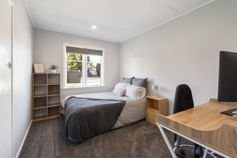 Photo of property in 24 Pharazyn Street, Feilding, 4702