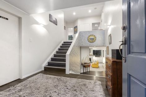 Photo of property in 14 David Beattie Place, Chatswood, Auckland, 0626