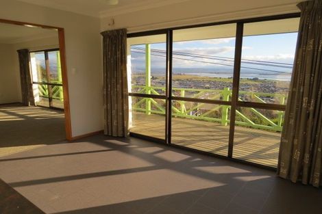 Photo of property in 46 Rangiora Terrace, Tahunanui, Nelson, 7011