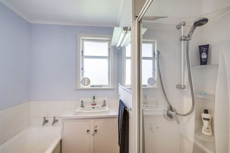 Photo of property in 3 Hitchings Avenue, Onekawa, Napier, 4110