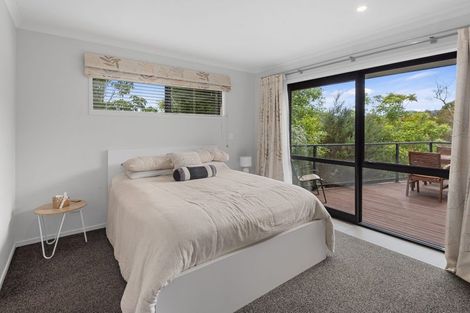 Photo of property in 5 North Crest Drive, Onerahi, Whangarei, 0110