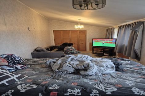 Photo of property in 48 Taikata Road, Te Atatu Peninsula, Auckland, 0610