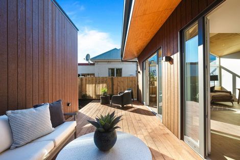 Photo of property in 135b Somerfield Street, Somerfield, Christchurch, 8024