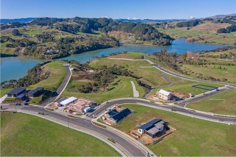 Photo of property in 9 Kapokapowai Street, Raglan, 3225