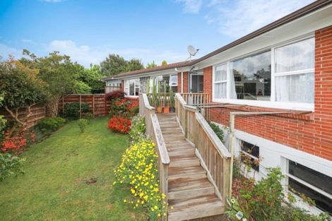 Photo of property in 23 English Street, St Andrews, Hamilton, 3200