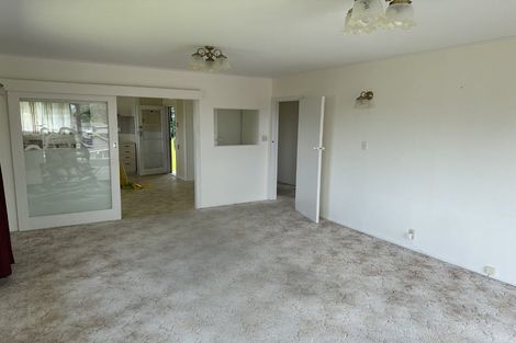 Photo of property in 15 Bevyn Street, Castor Bay, Auckland, 0620