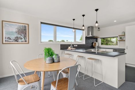 Photo of property in 75b Dickson Road, Papamoa Beach, Papamoa, 3118